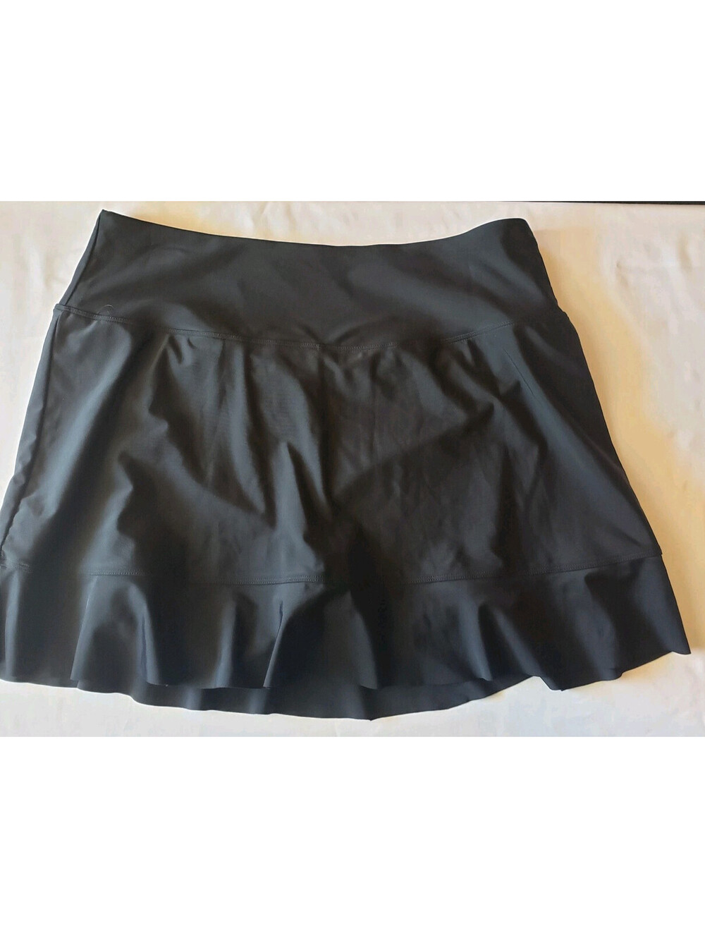 Soothfeel Womens XL Black Swim Skirt Skort Ruffle Built In Shorts Pocket